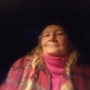 Meet your Posher, Cindy